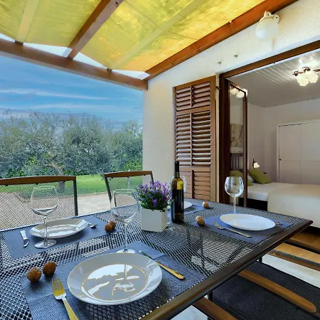 Lupetina By Interhome