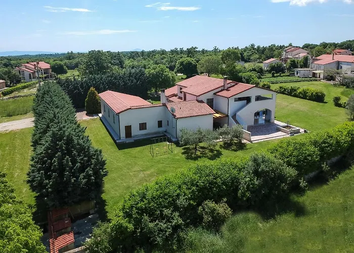 Casa de Férias Lupetina By Interhome Hreljići